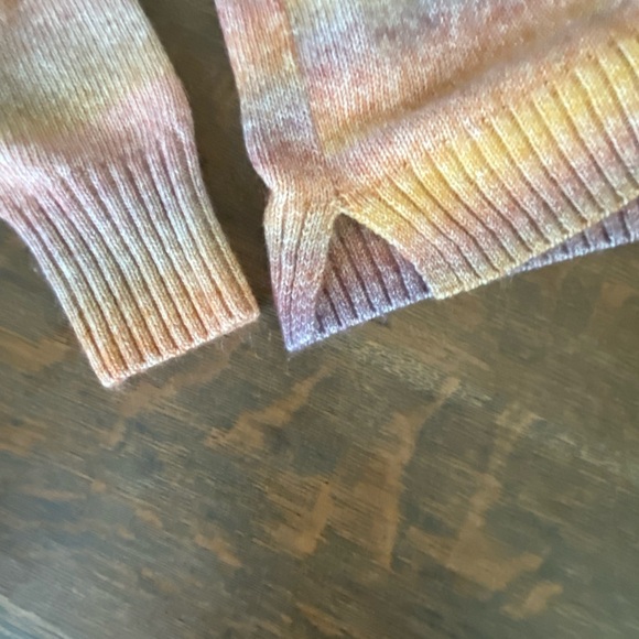 J Crew women’s sweater pullover - Picture 3 of 6